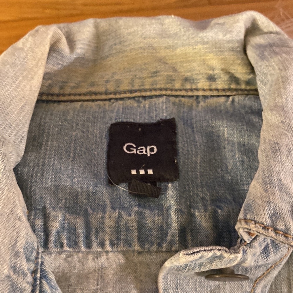 Denim jacket - Picture 2 of 3